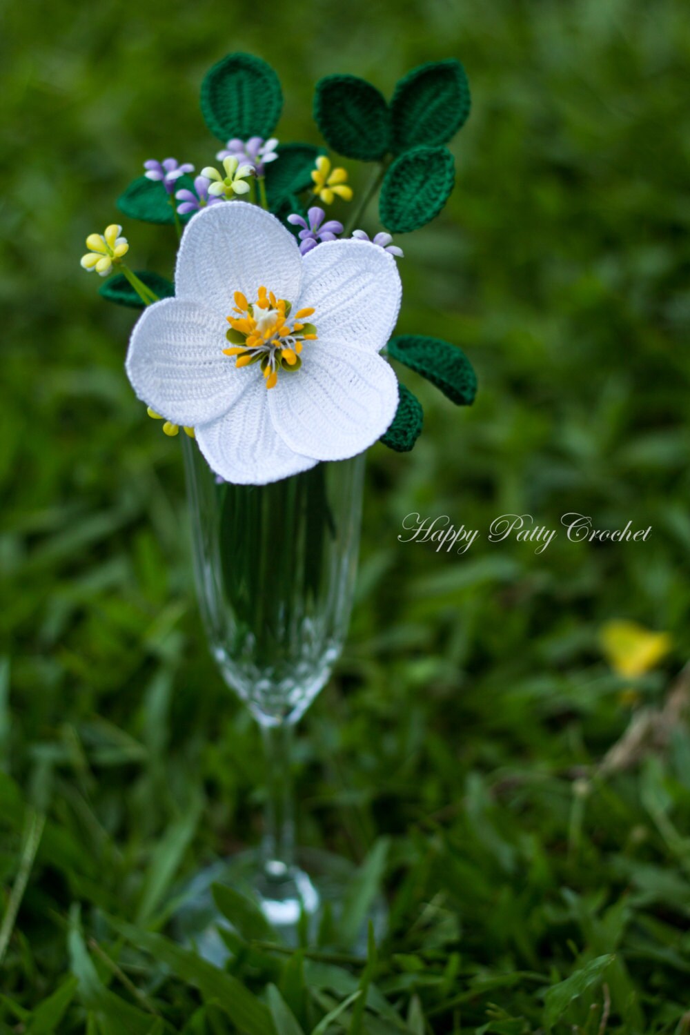 Instant Download - Crochet Flower Pattern for Christmas - Christmas Rose Pattern - Easter Rose Patterns - Table Decor - Helleborus Niger