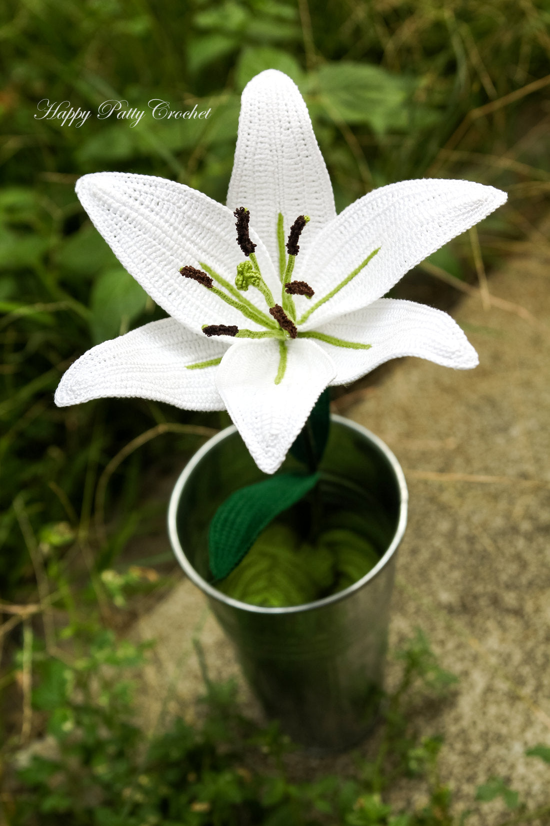 Lily, Large Centerpiece